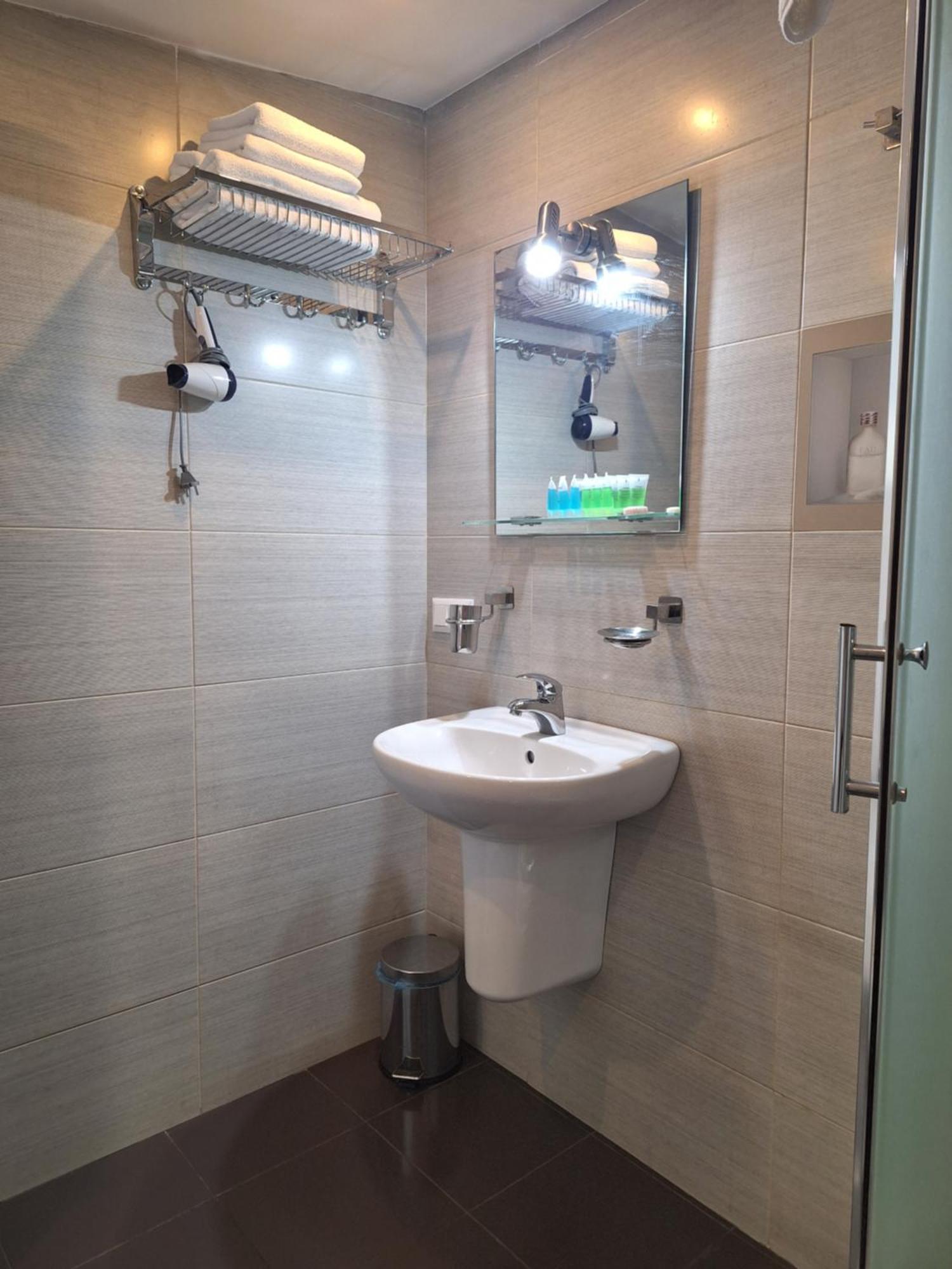 Hotel Tbilisi Apart Extérieur photo